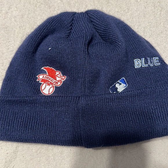 Toronto Bluejays Toque - Picture 2 of 3